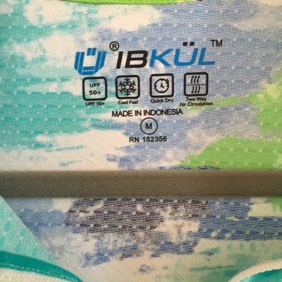 IBKUL Sleeveless Top - size Med - Picture 3 of 5